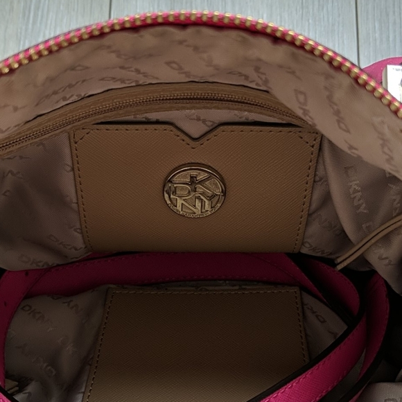 Purse by DKNY - Picture 2 of 7